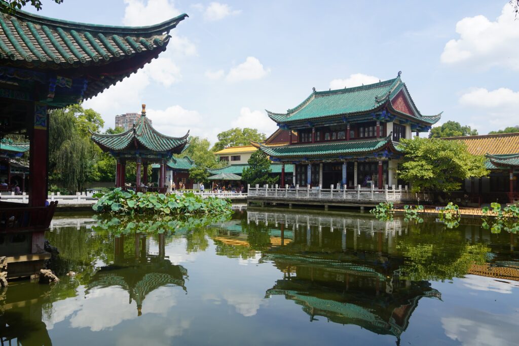 Une journée à Kunming : comment naviguer la barrière linguistique chinoise